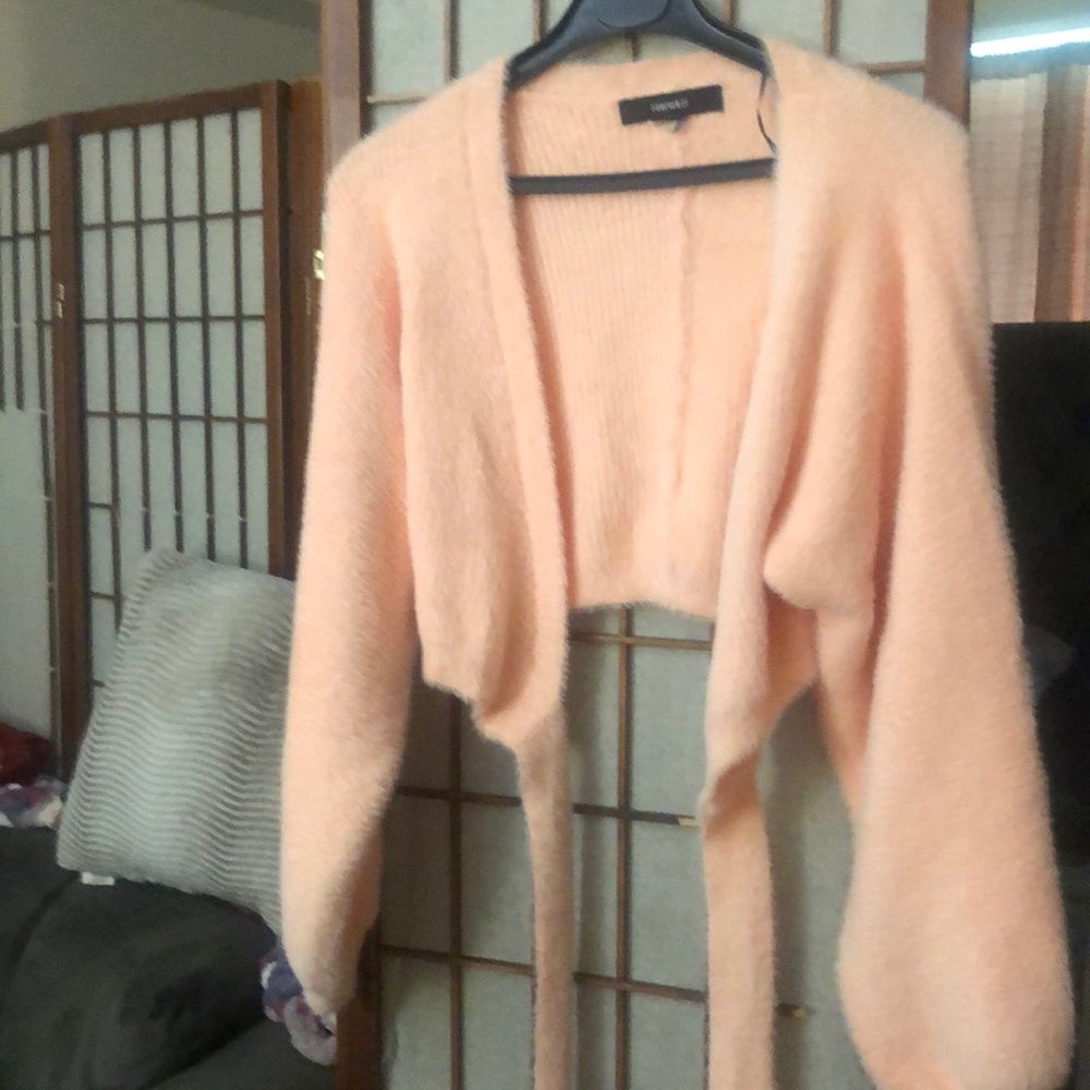 H&M  Fuzzy Sweater‼️